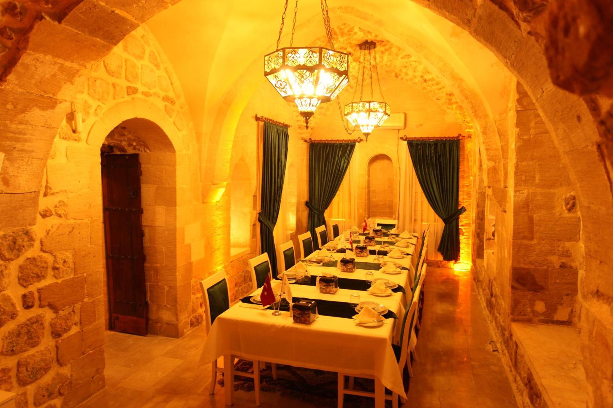 מרדין Tughan Hotel מראה חיצוני תמונה