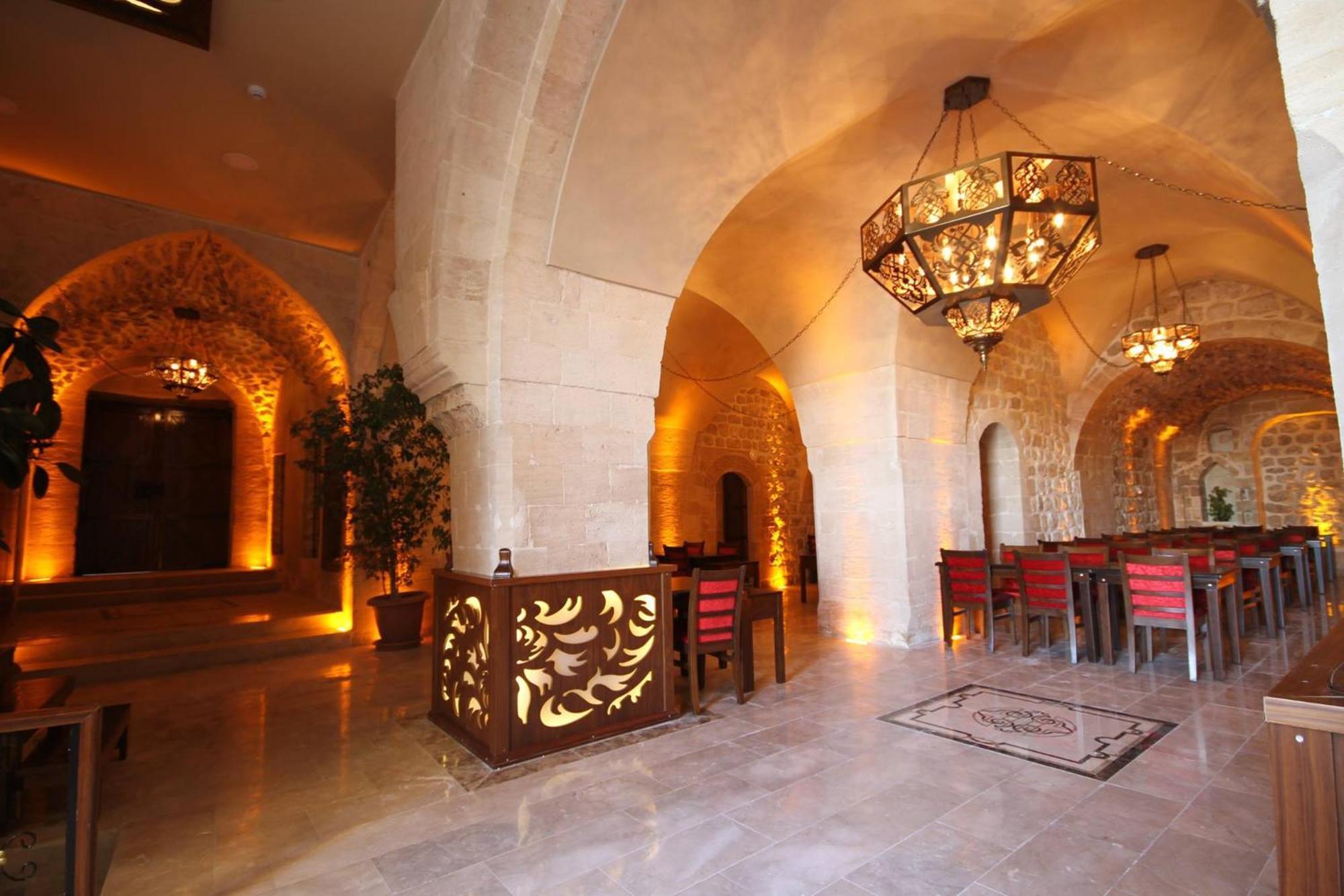 מרדין Tughan Hotel מראה חיצוני תמונה